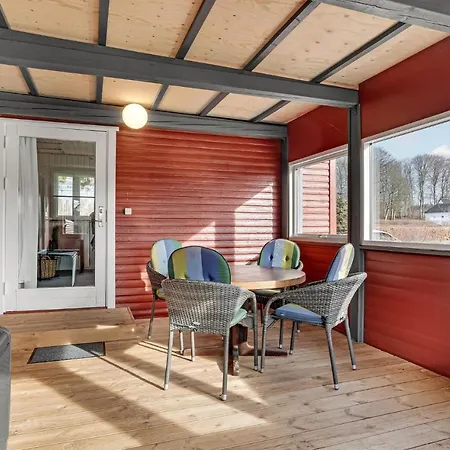 Ferienhaus 3 Bedroom Amazing In Give